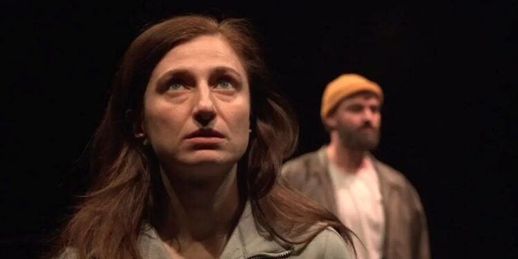 Tiyatro Hemhâl: Gerçek ve Kurgu Arasında İlişkilere Yolculuk