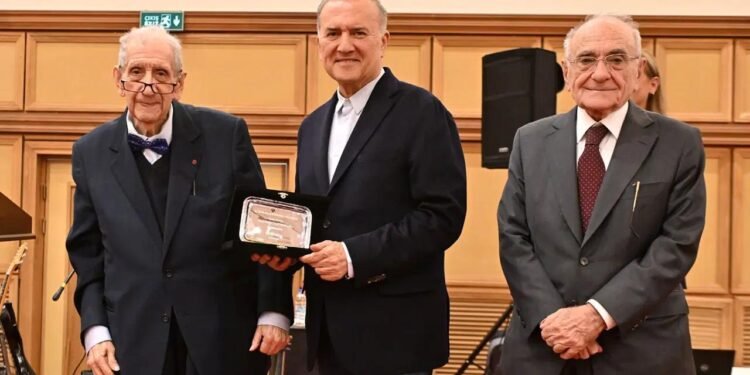 42. Uluslararası İstanbul Kitap Fuarı’nın Onur Yazarı Murathan Mungan’a Adanan Anlar