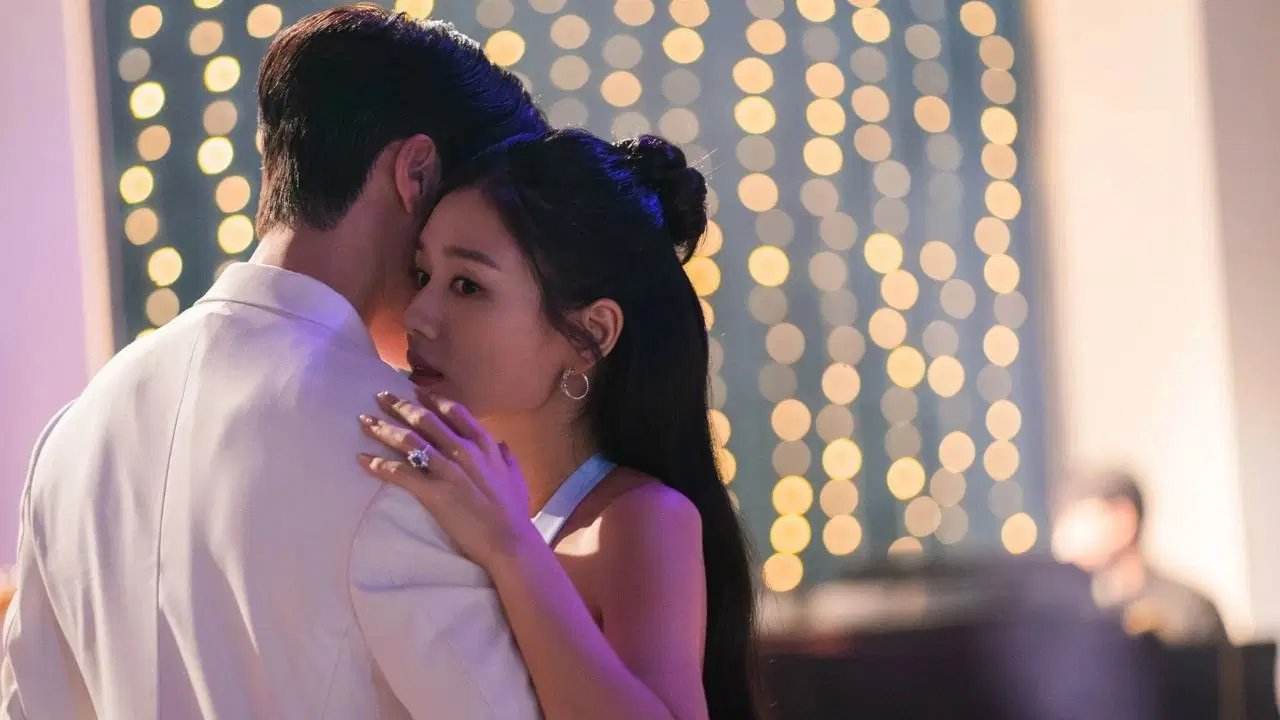 Dynamite Kiss: Konusu, Oyuncuları ve Netflix Başarısı Üzerine Derinlemesine İnceleme