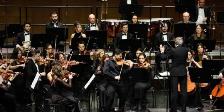 İDSO DenizBank Konserleri: Scarano Yönetiminde Duygusal ve Teknik Bir Romantik Yolculuk