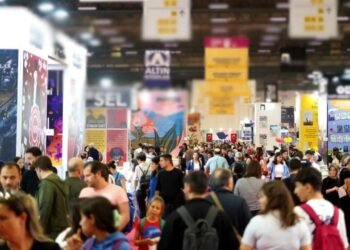 İstanbul Kitap Fuarı 2025: Edebiyatın Her Haliyle Zengin Program