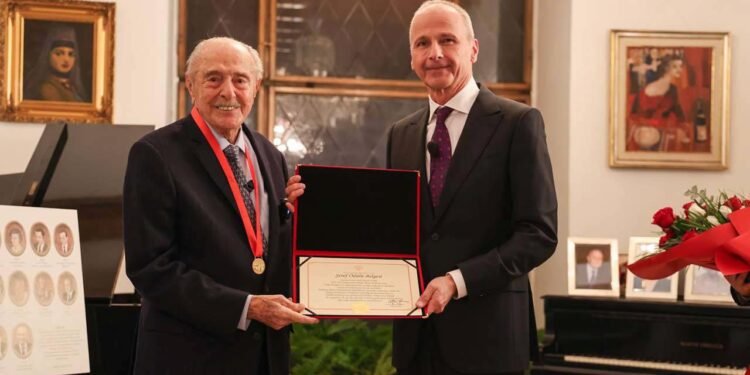 Yüksel Erimtan: Cumhuriyet Değerleriyle Özdeşleşen Müzik ve Arkeoloji Dostluğu