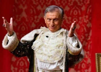 Anıların Işığında: Haldun Dormen’e Adanmış Bir Anı ve Türk Tiyatrosunun Öncüsü