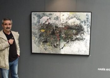 Bir Rengin Tanıklığı: Habip Aydoğdu’nun Kırmızıyla Yükselen Kişisel Sergisi