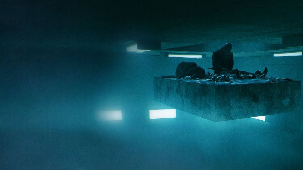 İtibarın Düğümlerini Kopartan: Geleceğe Dair Kapsamlı Distopyalar