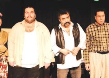 Kamyon Oyunu: Türkiye’nin Güncel Gerçeklerini Sahneleyen Bir Aydın Sorgusu