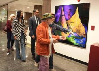 Zenger’in Çok Disiplinli Yolculuğu: Eserler, Bakım ve Yeniden İzleyiciyle Buluşma