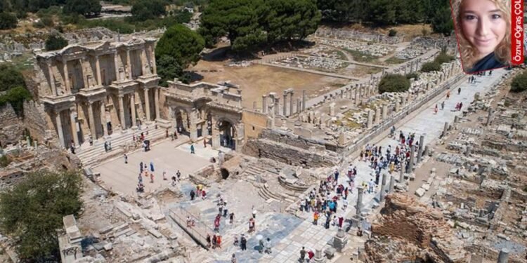 Efes Kıyısında Dev Proje Tartışması: Arkeolojik Kalıntılar ve Otopark Genişlemesi Üzerine Kamuoyu Endişeleri
