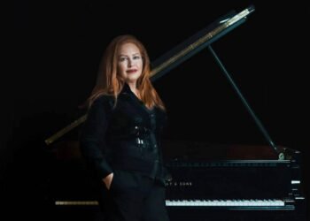 Mehveş Emeç ile Süreyya Operası’nda Duygusal Bir Resital: Bach, Mozart ve Schumann ile Minörlerin Derinliği