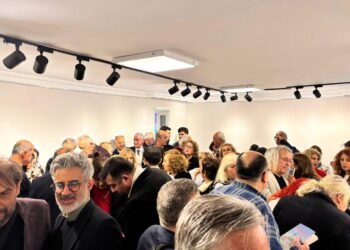 CUMOK’un Gücü: Adnan Gerger’in Önce Cumhuriyet Tanıtımı Ankara’da Sahne Aldı