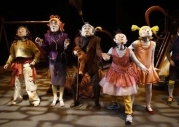 İDT’den Çocuklar İçin Nisan Sahne Şenliği: Park, Çöp Canavarı ve Kırmızı Küreyle Dolu Dolu Gösterimler