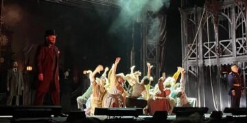 Jekyll ve Hyde Müzikali: Yenilenen Kadro ve Sahne Büyüsü