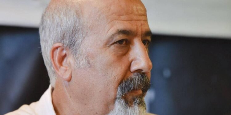 Müslüm Kabadayı’nın 40.yıl Kutlaması: Belgesel ve Müzik Dinletisiyle Sanatın İzinde