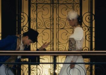 Pera Palace’ta İki Klasik Eser: Bilinmeyen Bir Kadının Mektubu ve Vadideki Zambak