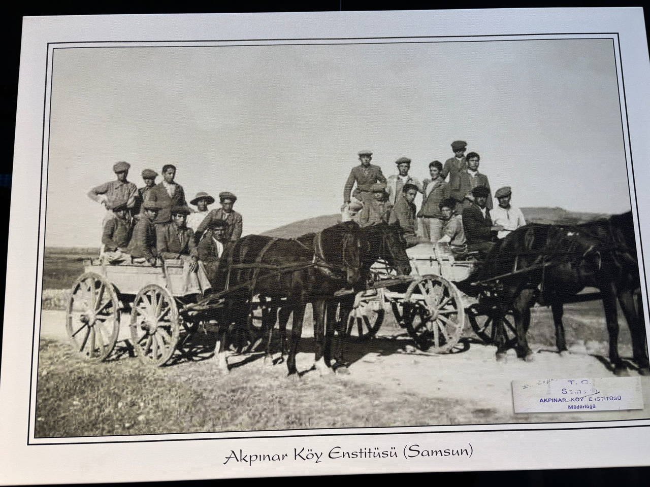 Alaz’ın Fotoğraflarıyla Köy Enstitüleri: Aydınlık Bir Yolculuk Ankara’da