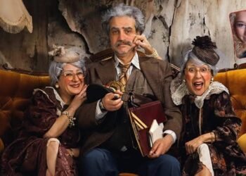 Hadi Öldürsene Canikom: Nesin’in Mizah ve Yalnızlık Üzerine Fonetik Bir Sahne Yolculuğu