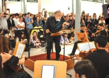 İBB Gençlik Orkestrası İlk Konserinde Geçmişten Geleceğe Bir Müzik Yolculuğu