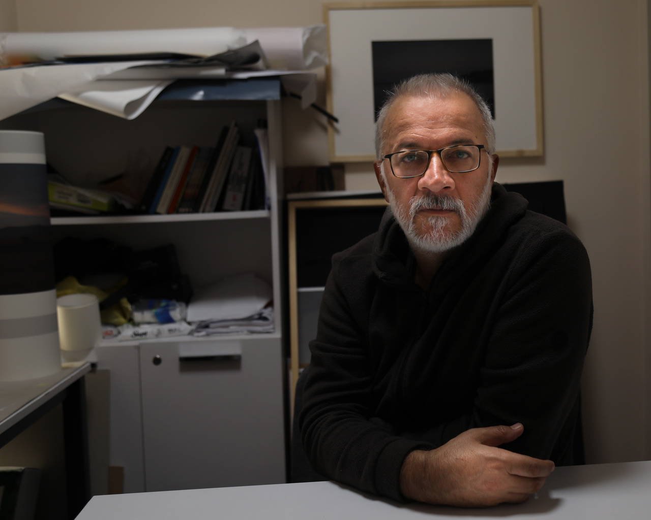 İçeriye Doğru: Kitabın Sanatsal Yolculuğu ve Gölge Üçlemesi Üzerine Derinleşmeler