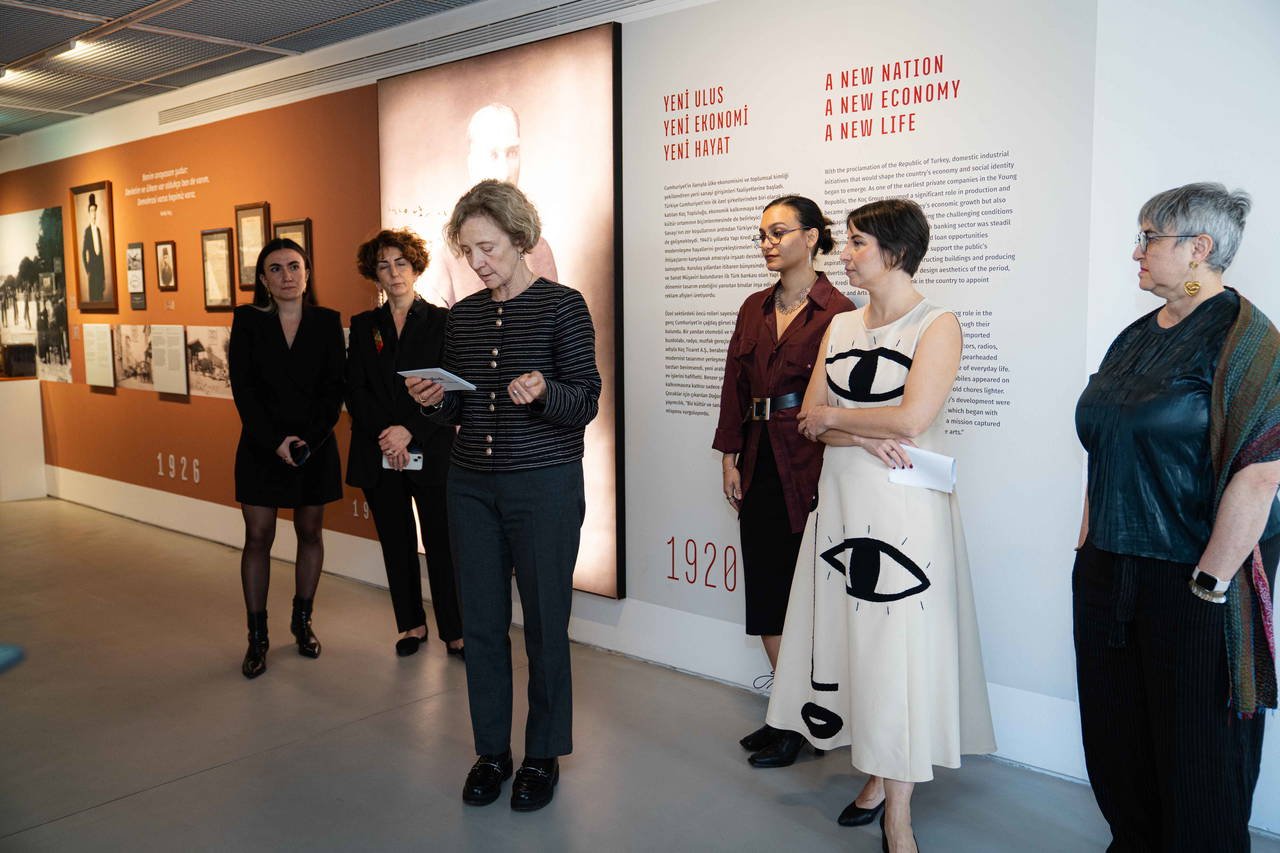 Koç Topluluğu’nun Kültürel Mirası: Yüzyıllık Yolculuk Sergisi ve Hafıza İzleri